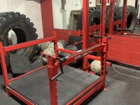 Belt Squat Machine